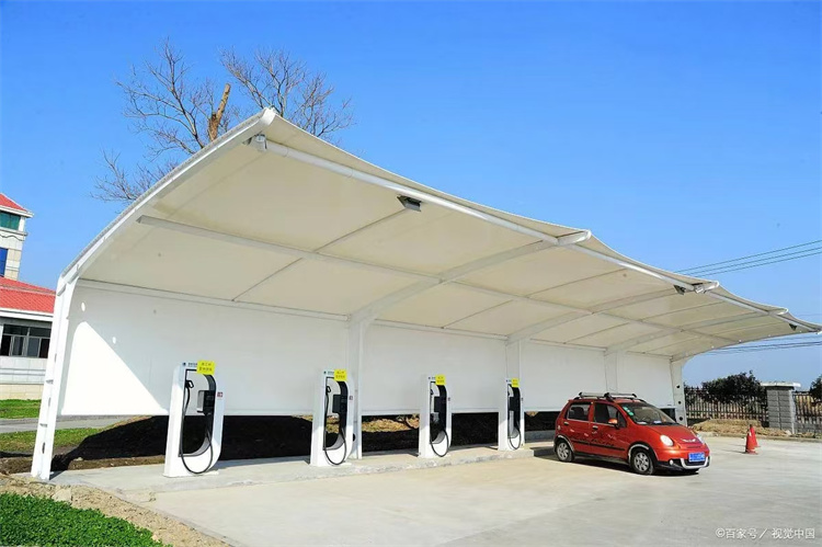 膜结构停车棚